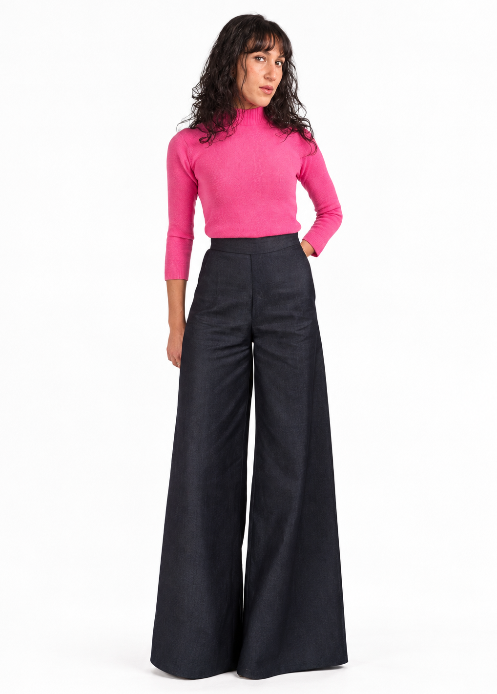 High-Waisted Wide-Leg Jeans - #001e57